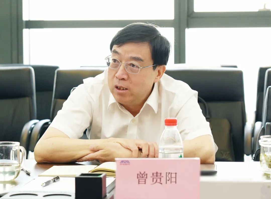 长沙市对外经济合作企业协会会长曾贵阳一行莅临华民股份座谈交流